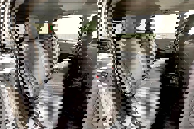 Certified 2024 Toyota Sienna XLE image 28