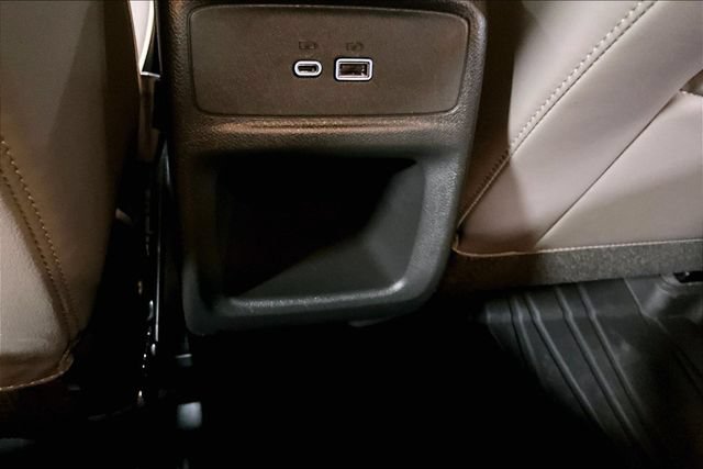 Certified 2025 Buick Envista Avenir FWD image 26