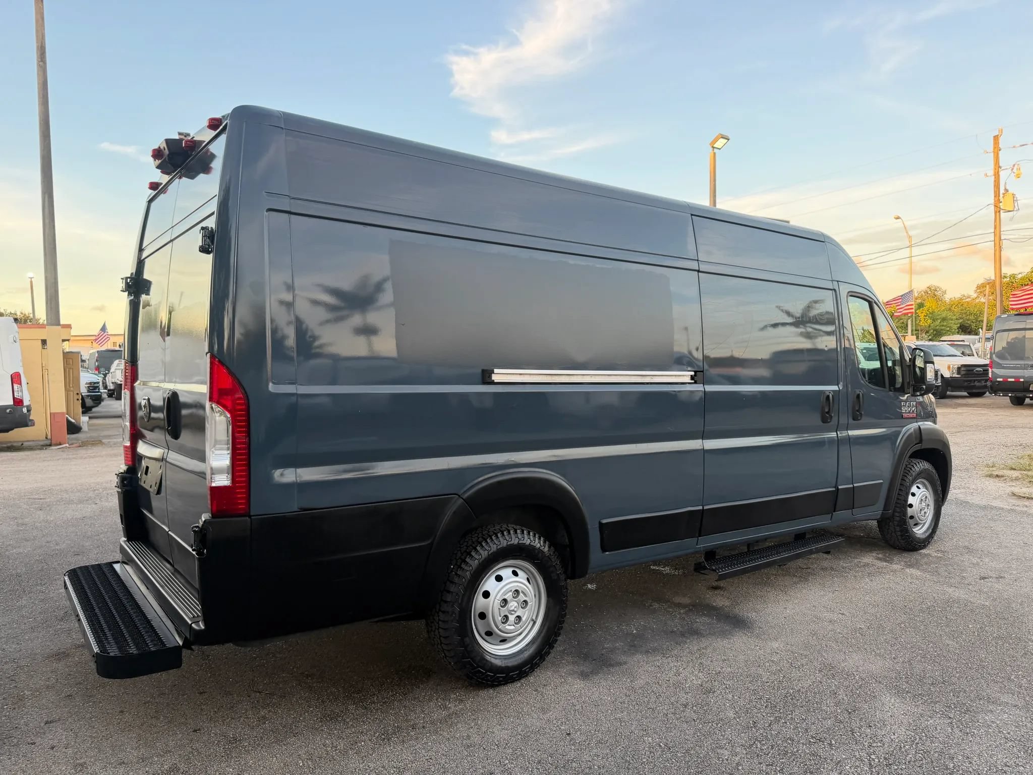 Used 2020 RAM ProMaster 3500 FWD image 6