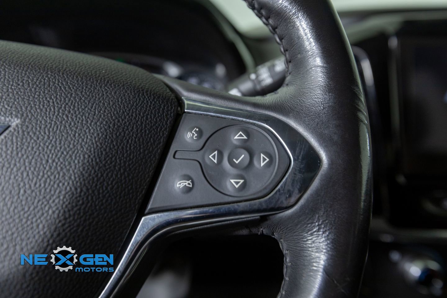 Used 2020 Chevrolet Traverse Premier w/ Redline Edition image 15