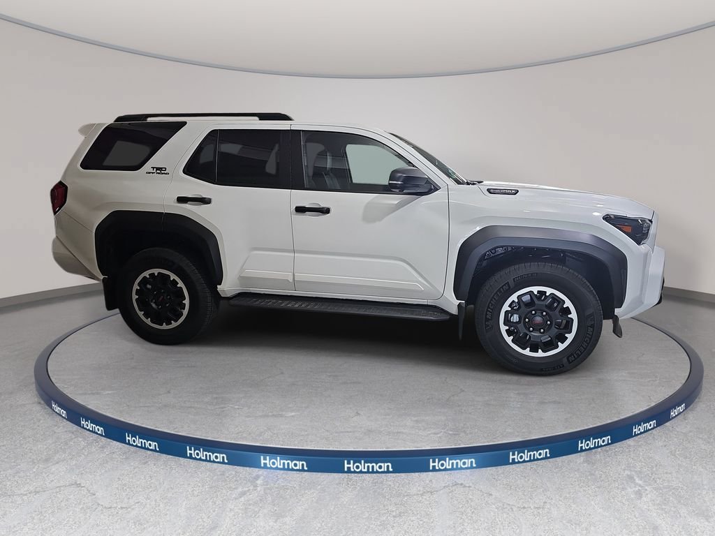 Used 2025 Toyota 4Runner TRD Off-Road Premium AWD/4WD image 5