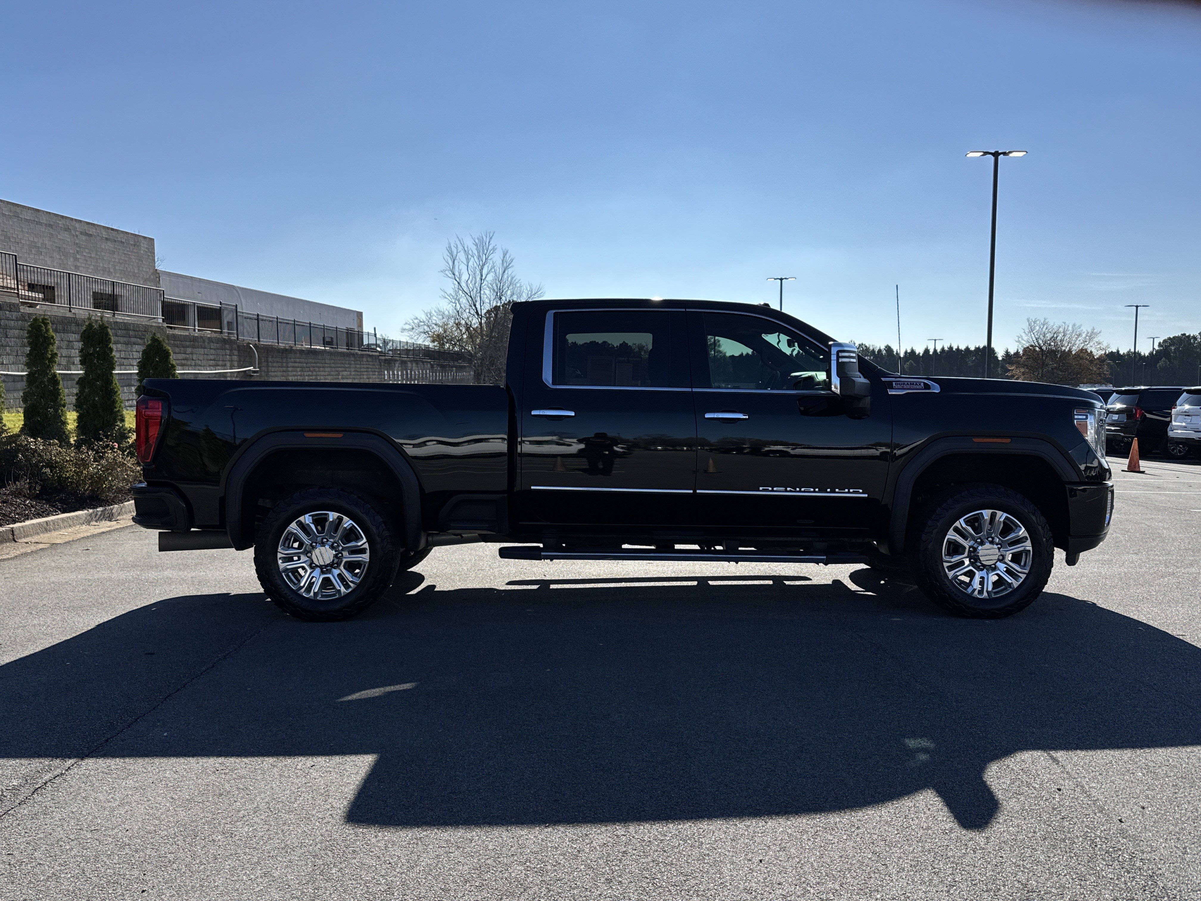 Used 2021 GMC Sierra 2500 Denali w/ Denali Ultimate Package image 11