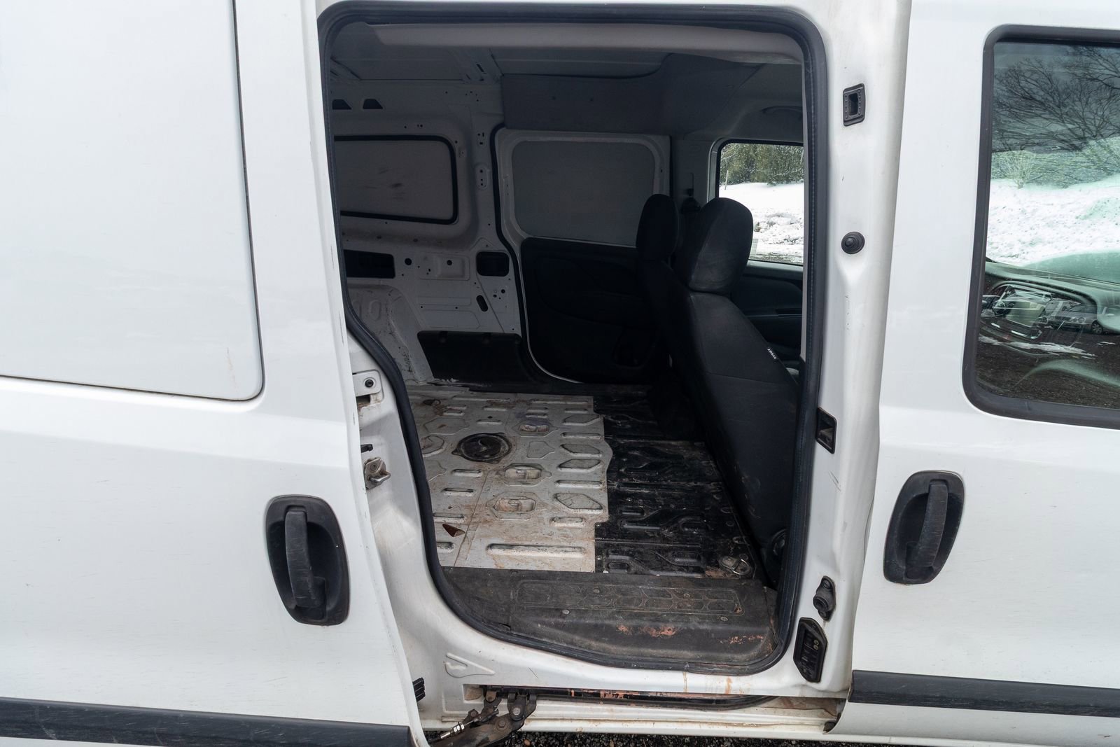 Used 2018 RAM ProMaster City Tradesman image 15