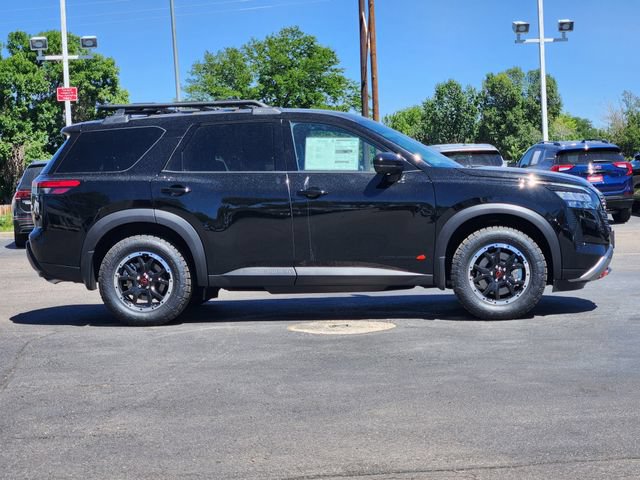 New 2026 Nissan Pathfinder Rock Creek AWD/4WD image 2
