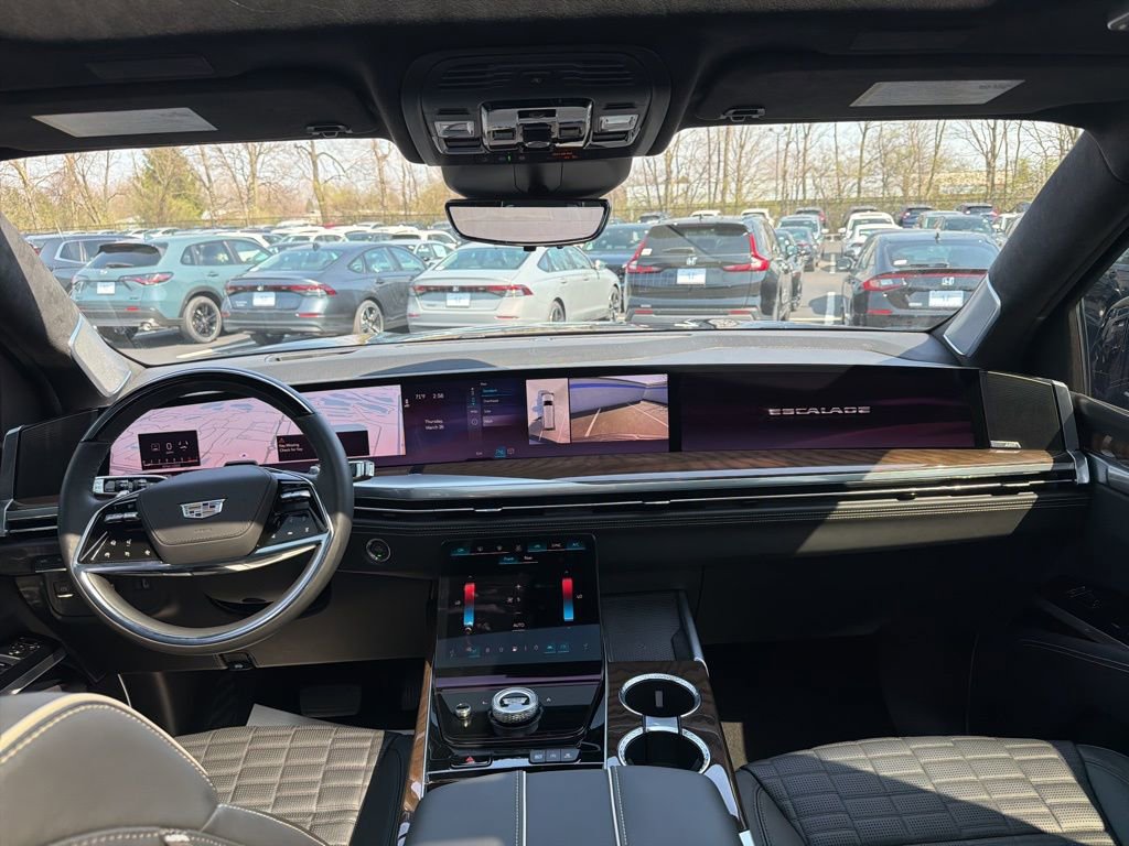 Used 2025 Cadillac Escalade ESV Sport Platinum image 12