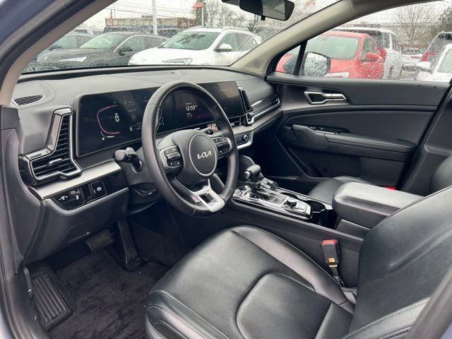 Used 2023 Kia Sportage EX image 10