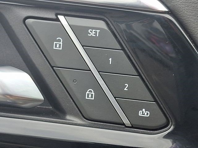 Certified 2025 Chevrolet Suburban RST w/ Comfort Package image 22