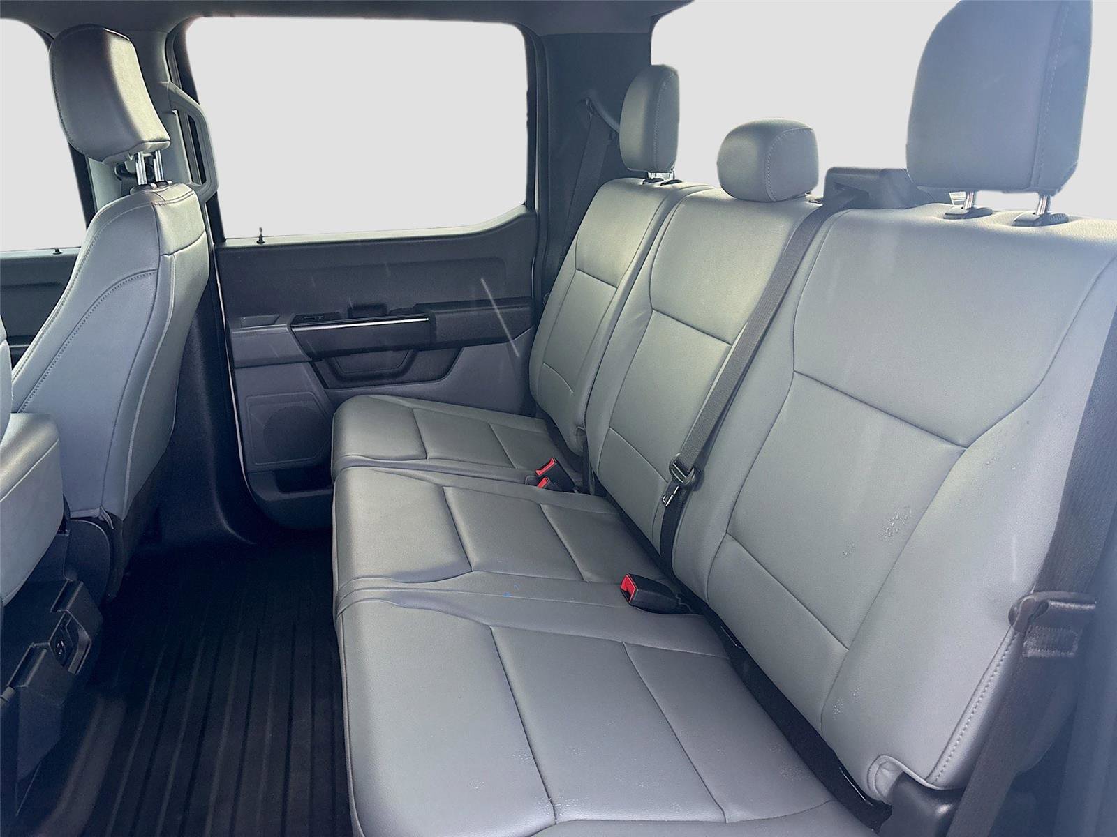 Used 2022 Ford F150 XL w/ Trailer Tow Package image 24