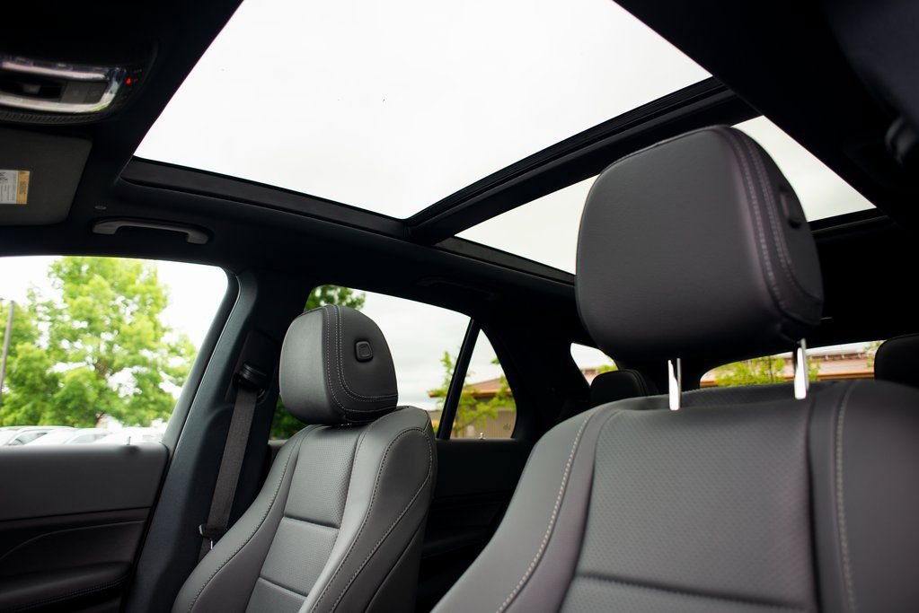 Certified 2025 Mercedes-Benz GLE 350 4MATIC image 24