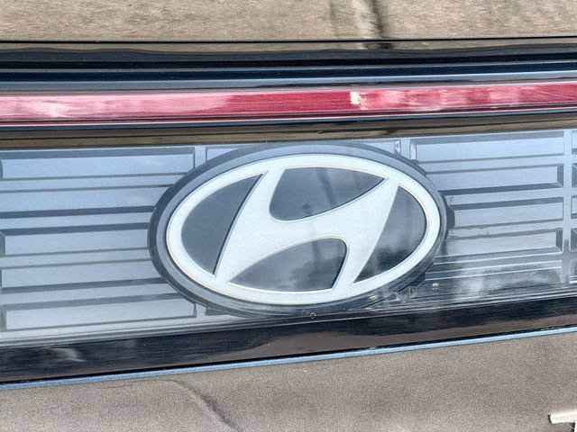 Used 2025 Hyundai Sonata SE FWD image 29