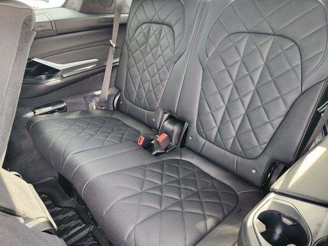 Used 2026 BMW X7 xDrive40i w/ M Sport Package image 31