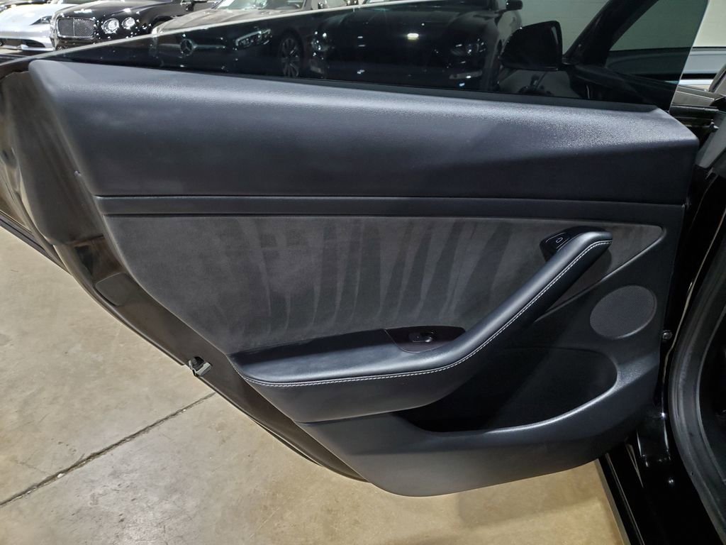 Used 2022 Tesla Model 3 Long Range image 26