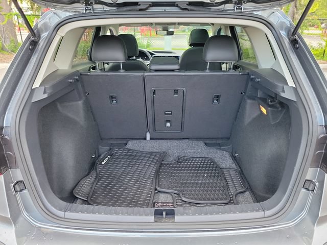 Certified 2023 Volkswagen Taos SE FWD image 7