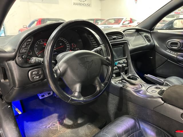 Used 2002 Chevrolet Corvette Coupe w/ Preferred Equipment Group2 RWD image 7