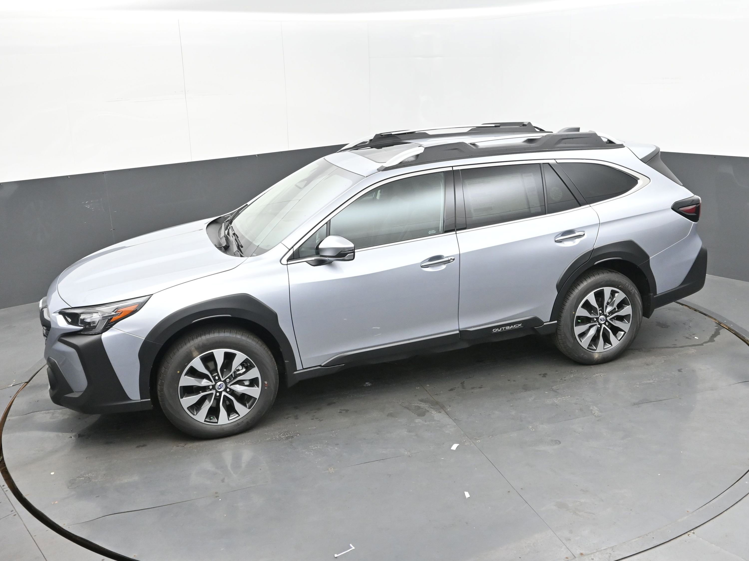 New 2025 Subaru Outback Touring XT image 34