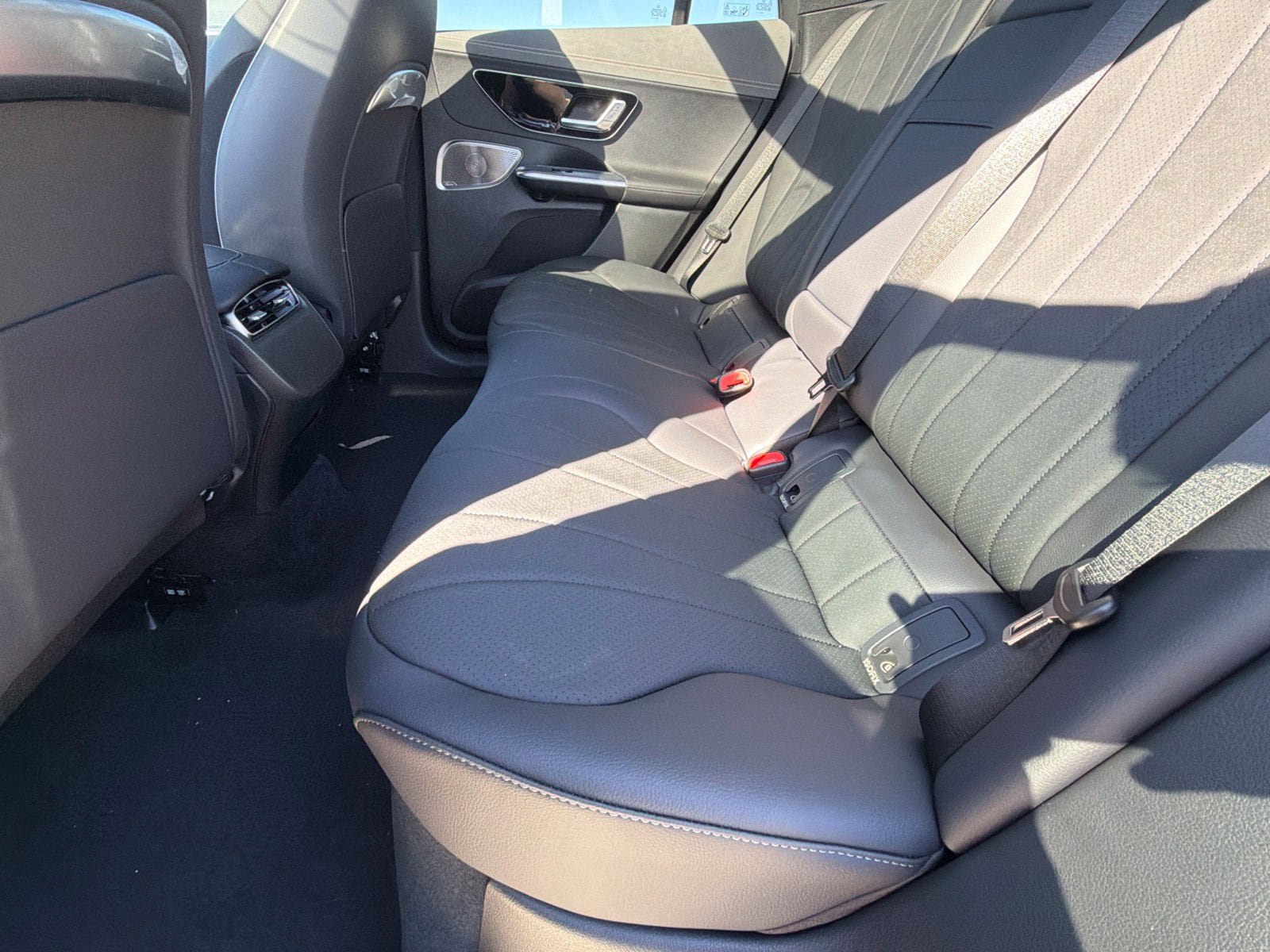 New 2027 Mercedes-Benz EQE 320 4MATIC SUV image 28