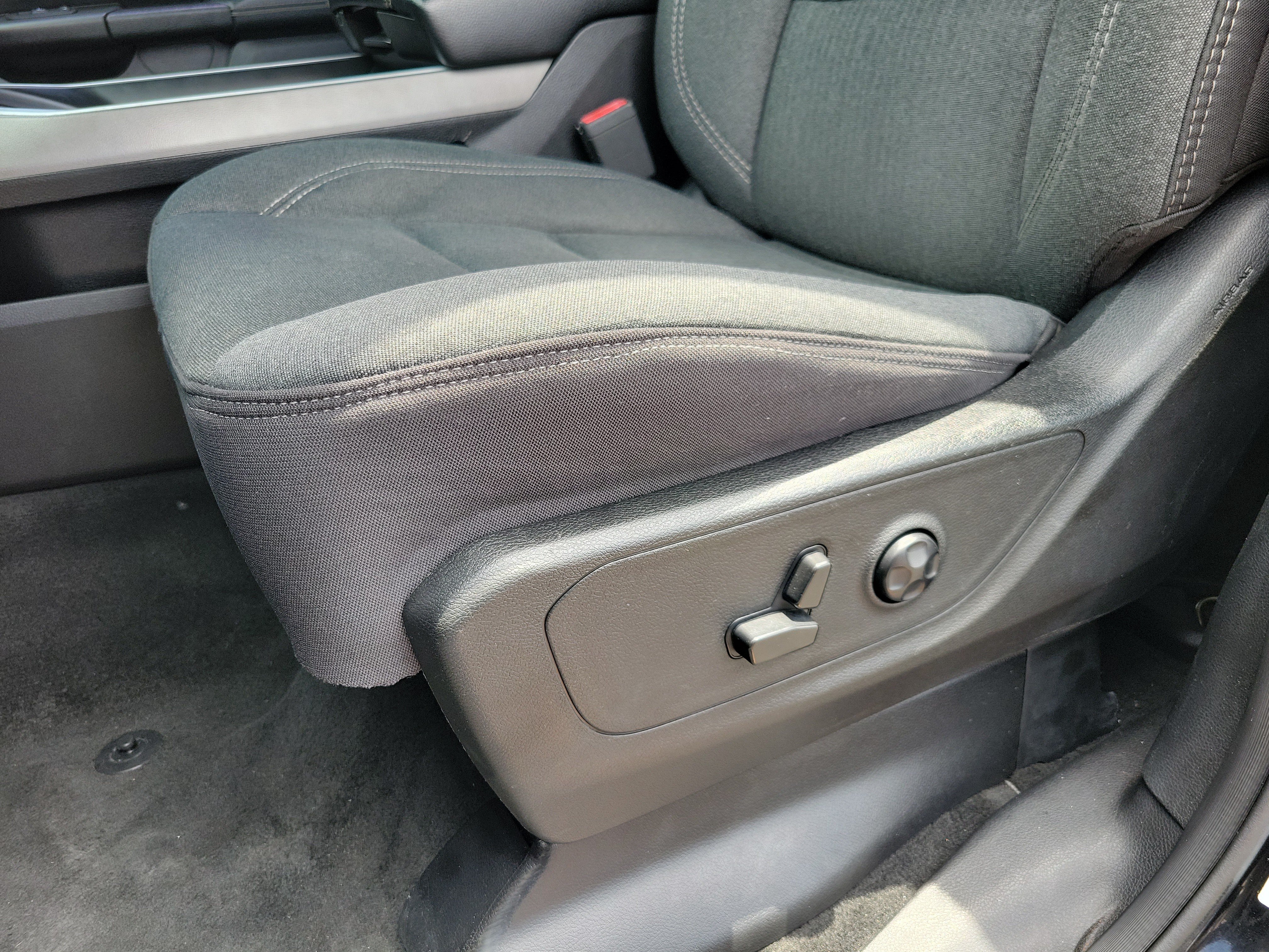 Used 2020 RAM 1500 Big Horn AWD/4WD image 5