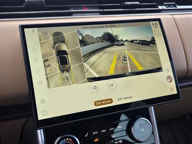 Used 2023 Land Rover Range Rover SE image 14