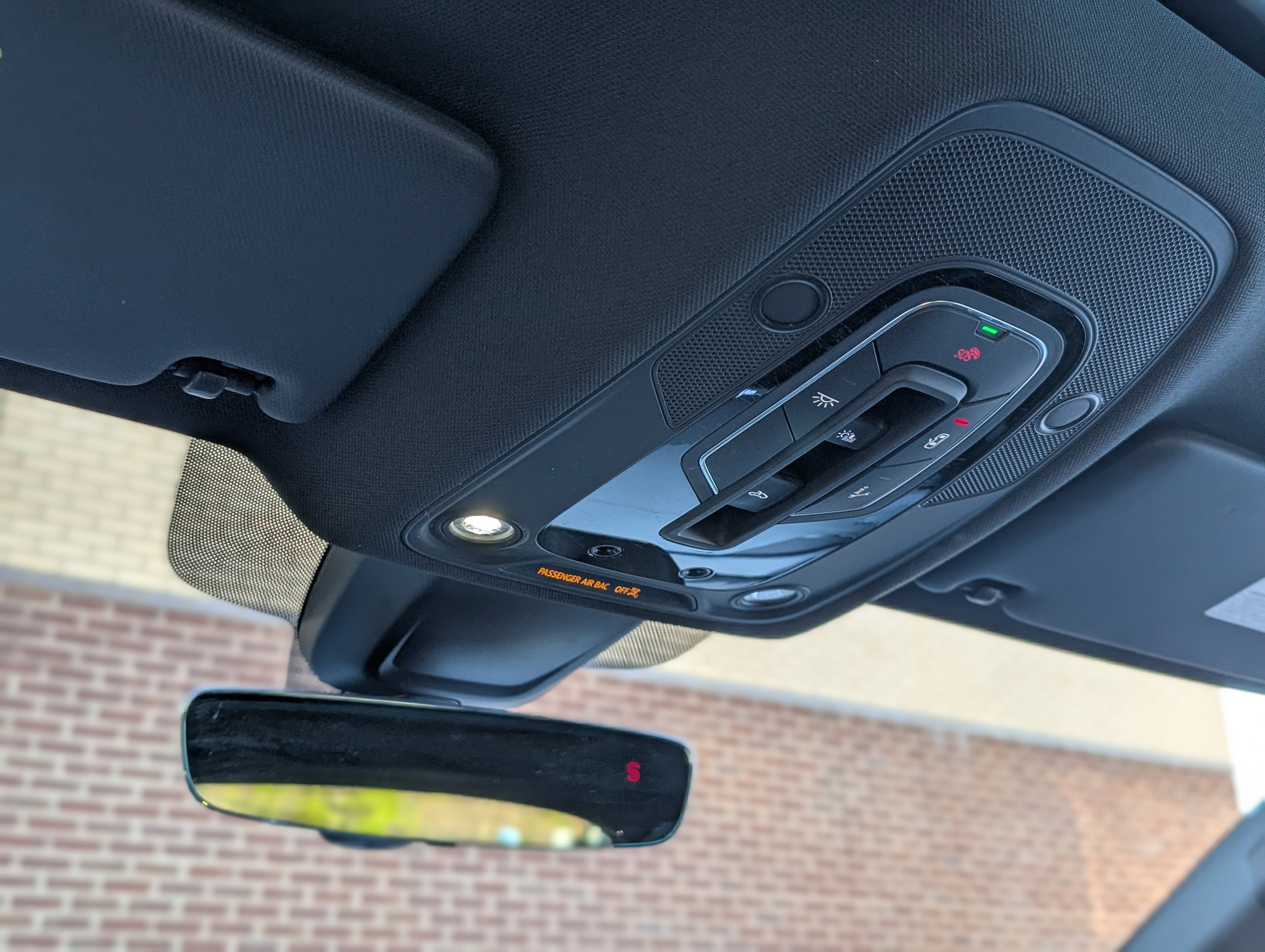 Used 2024 Audi Q5 e Premium Plus w/ Premium Plus Package image 32