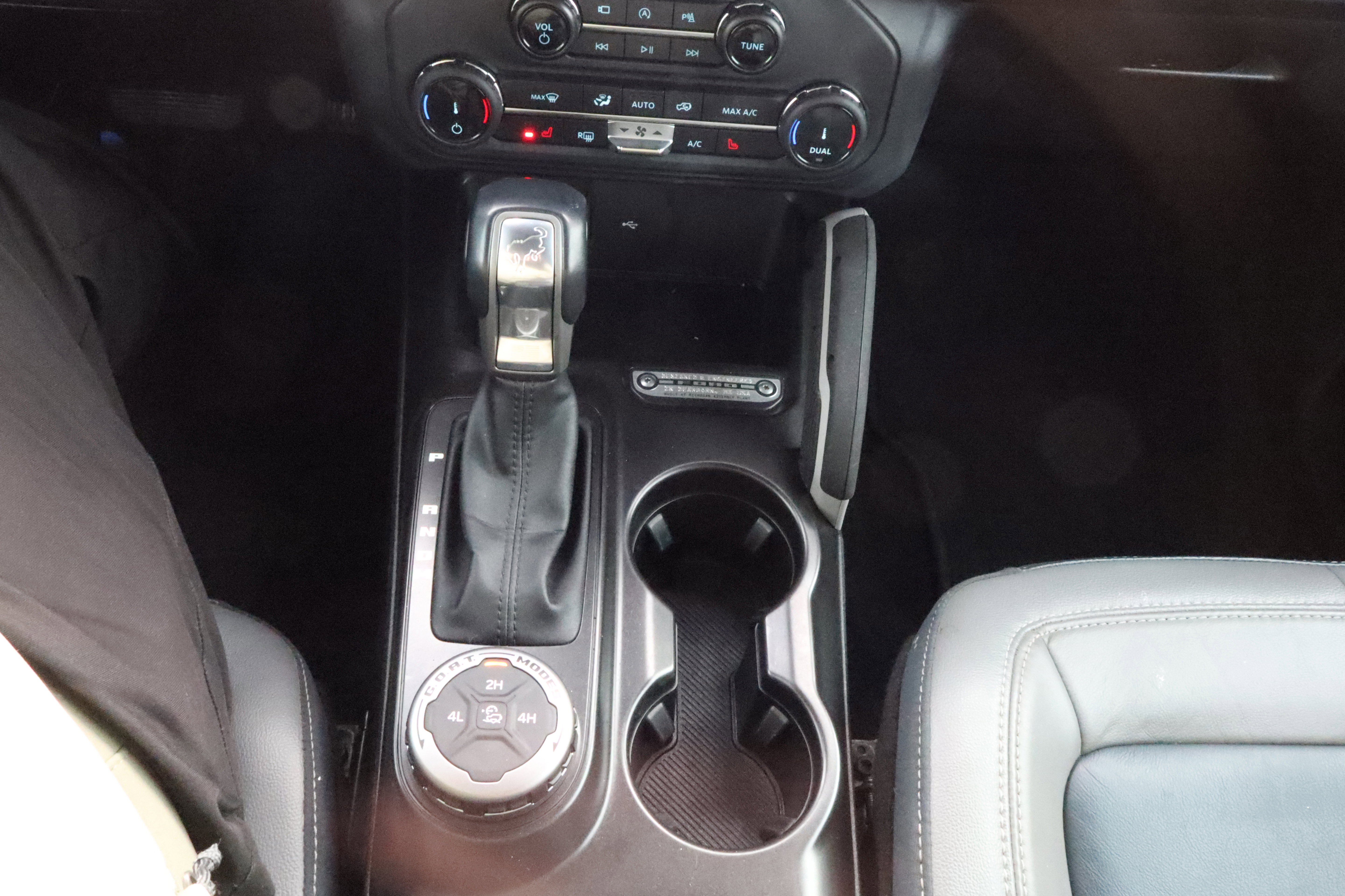 Used 2022 Ford Bronco Outer Banks image 16