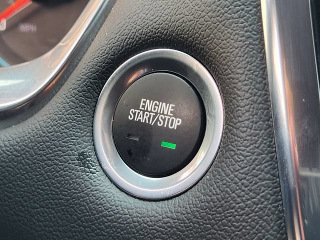 Used 2023 Chevrolet Traverse LT FWD image 20