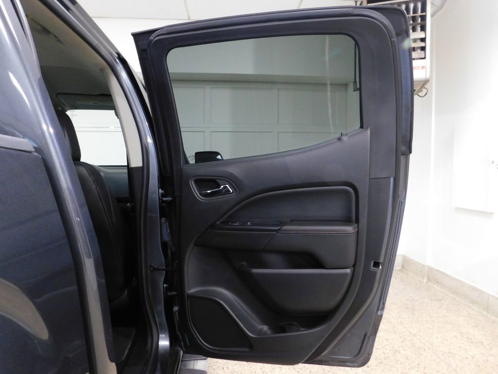 Used 2016 GMC Canyon SLE w/ All Terrain Package image 88