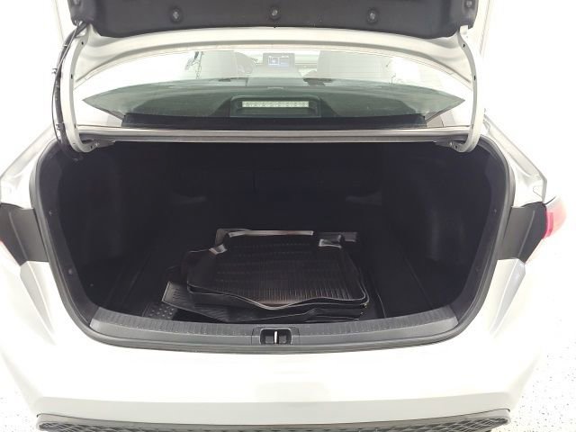 Certified 2022 Toyota Corolla SE FWD image 33