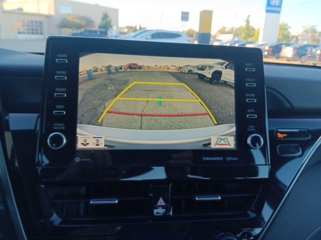 Used 2022 Toyota Camry XSE image 19