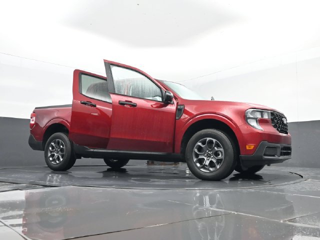 Used 2025 Ford Maverick XLT w/ XLT Luxury Package AWD/4WD image 30