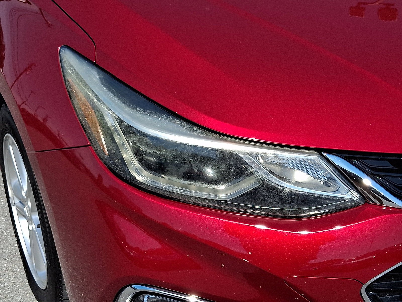 Used 2017 Chevrolet Cruze LT w/ Convenience Package FWD image 10