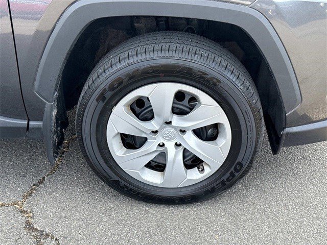 Used 2023 Toyota RAV4 LE image 7