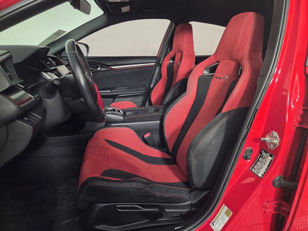 Used 2018 Honda Civic Type R image 11