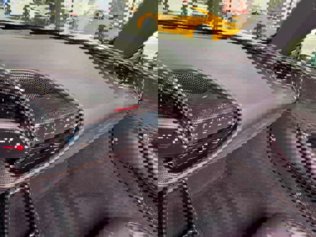 Used 2021 Ferrari SF90 Stradale image 25