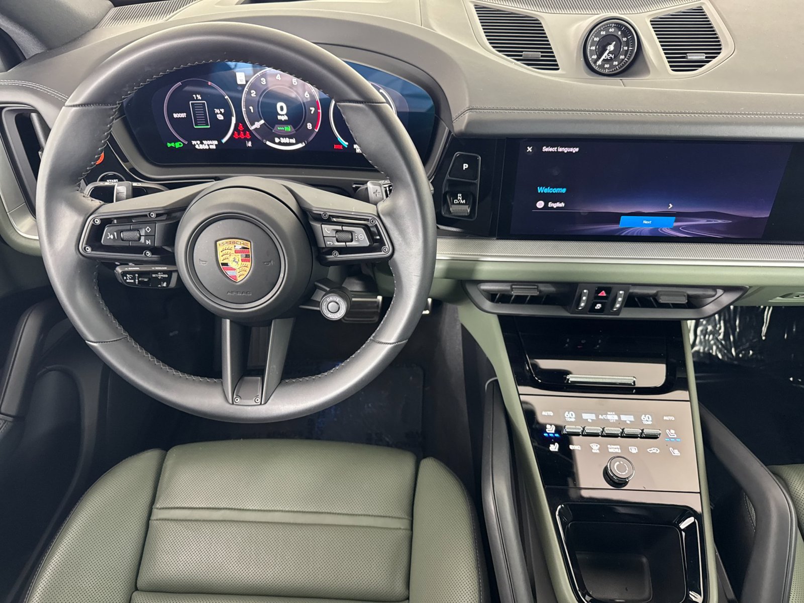 Certified 2026 Porsche Cayenne E-Hybrid AWD/4WD image 14