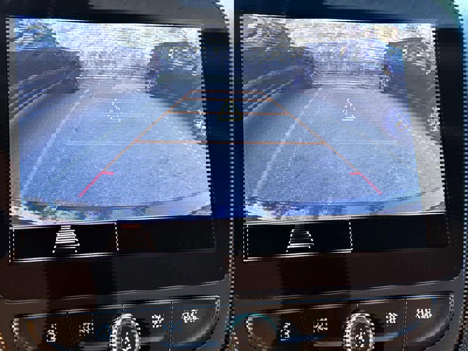 Used 2022 Chevrolet Malibu RS image 21