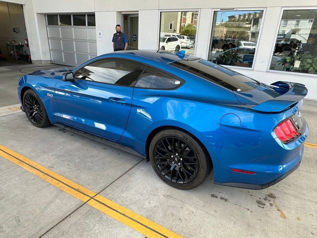 Used 2020 Ford Mustang GT Premium w/ GT Performance Package RWD image 5
