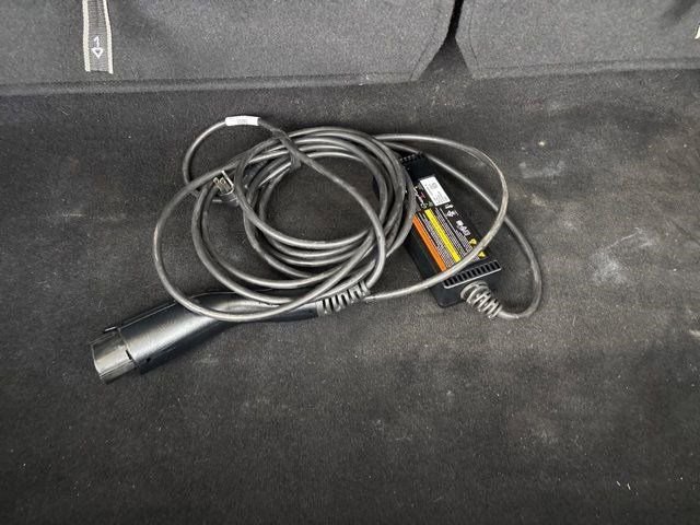 Used 2022 Chrysler Pacifica Touring-L w/ Uconnect Theater Family Group image 37