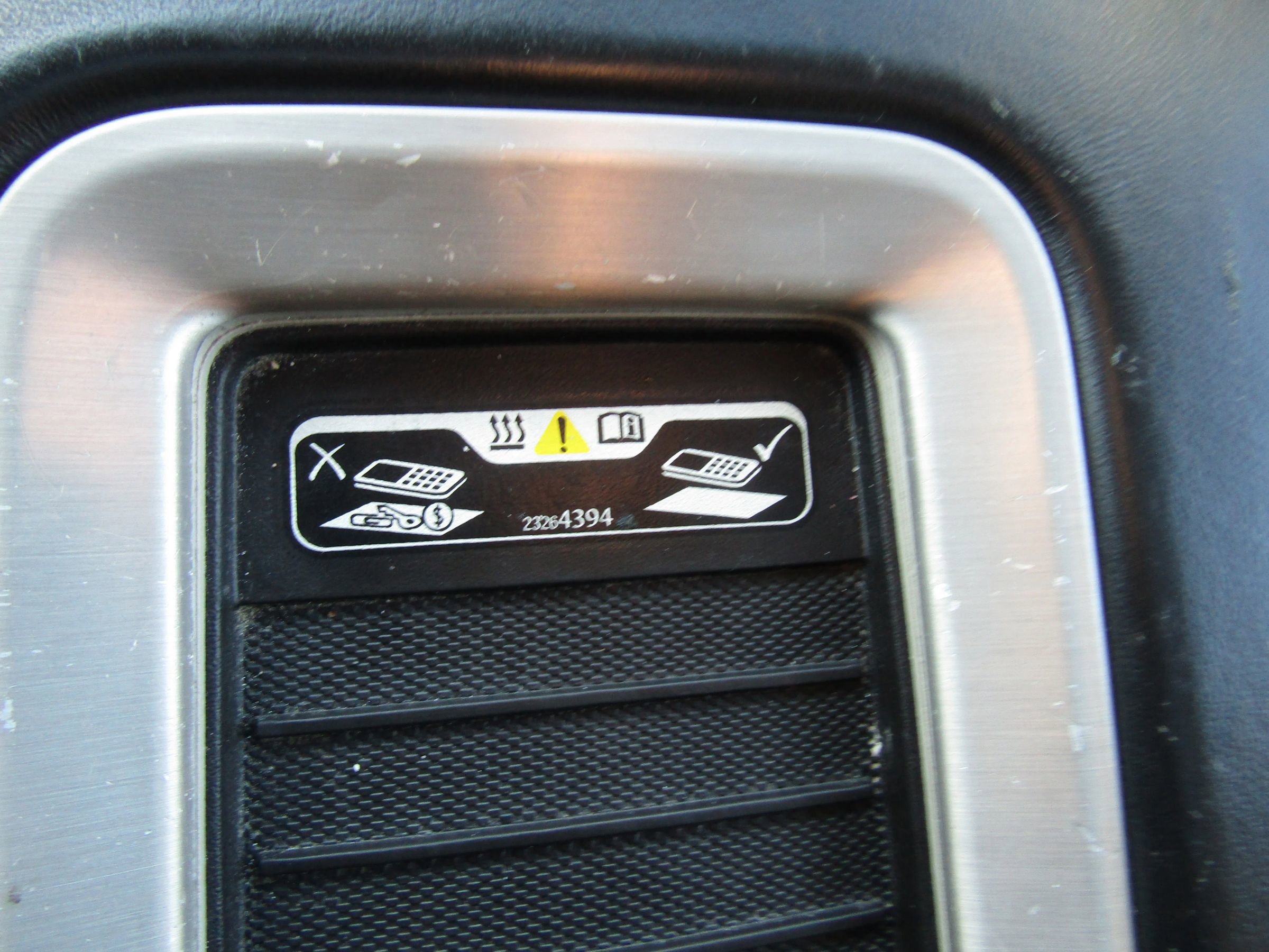 Used 2015 GMC Yukon XL Denali w/ Open Road Package image 39