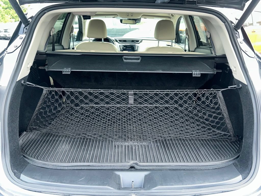 Used 2024 Nissan Murano SL w/ Cargo Package FWD image 21