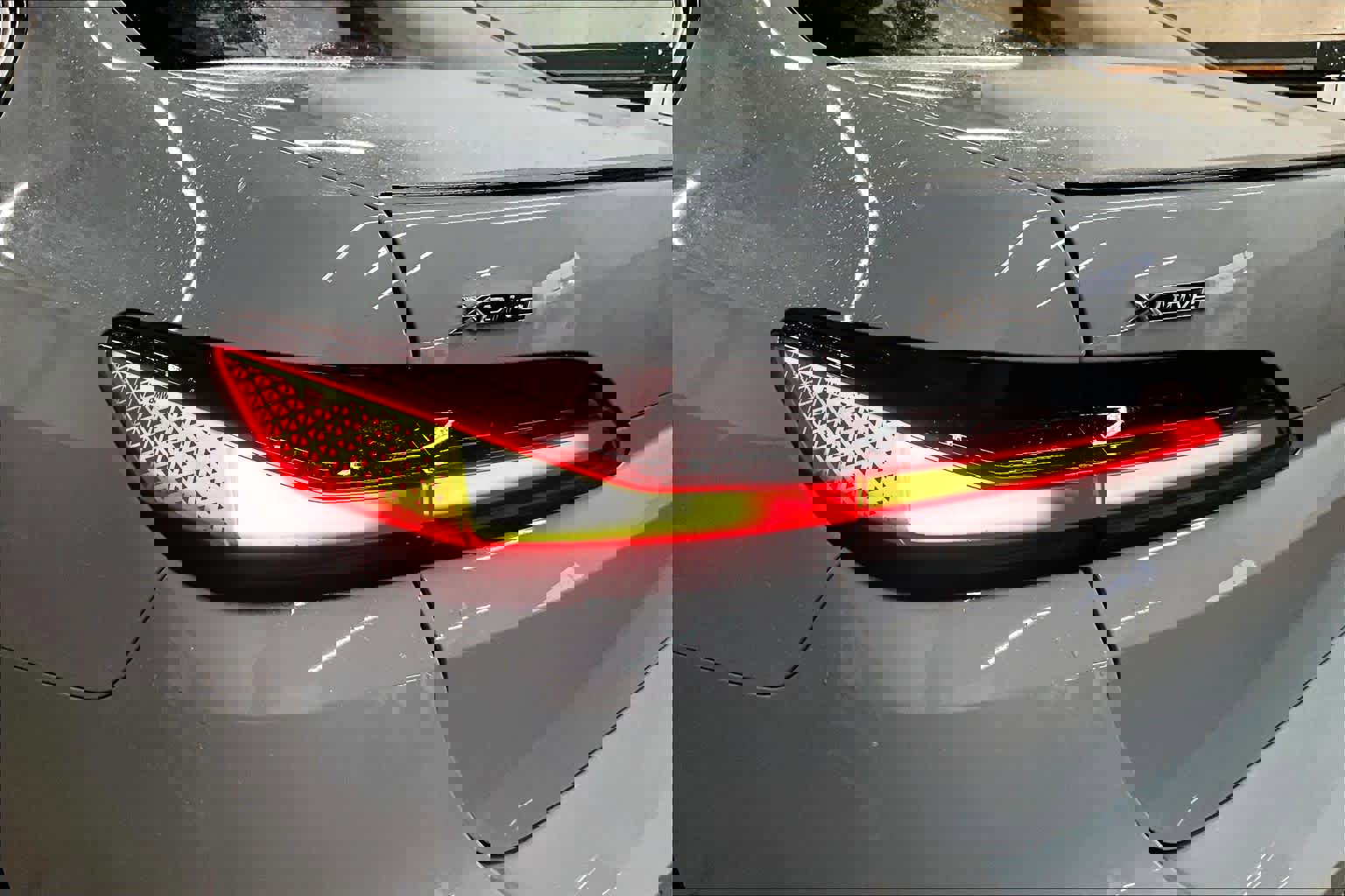 Used 2025 BMW 760i xDrive image 31