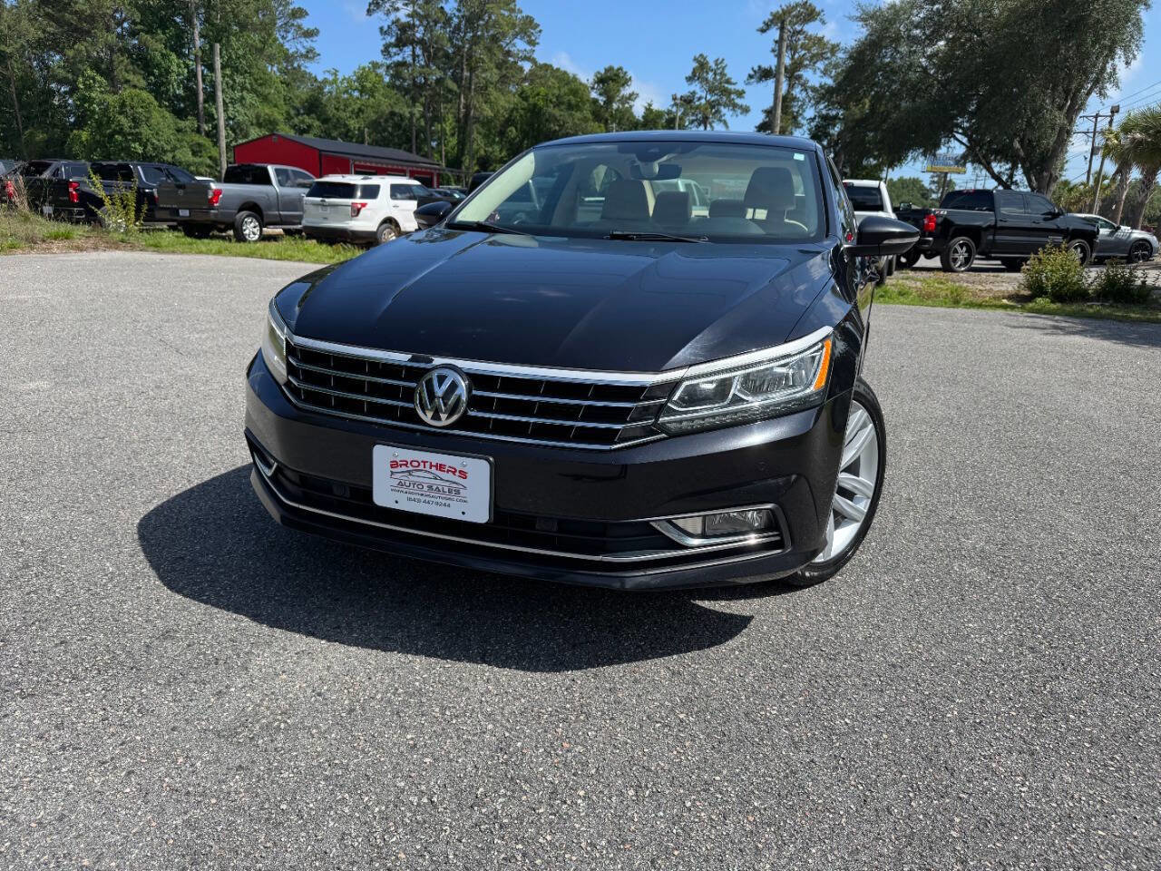 Used 2017 Volkswagen Passat 1.8T SEL Premium FWD image 29