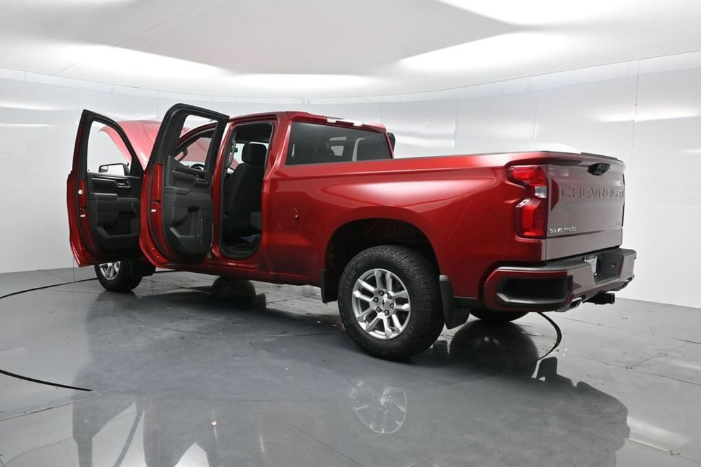 Used 2025 Chevrolet Silverado 1500 RST w/ Z71 Off-Road Package AWD/4WD image 56