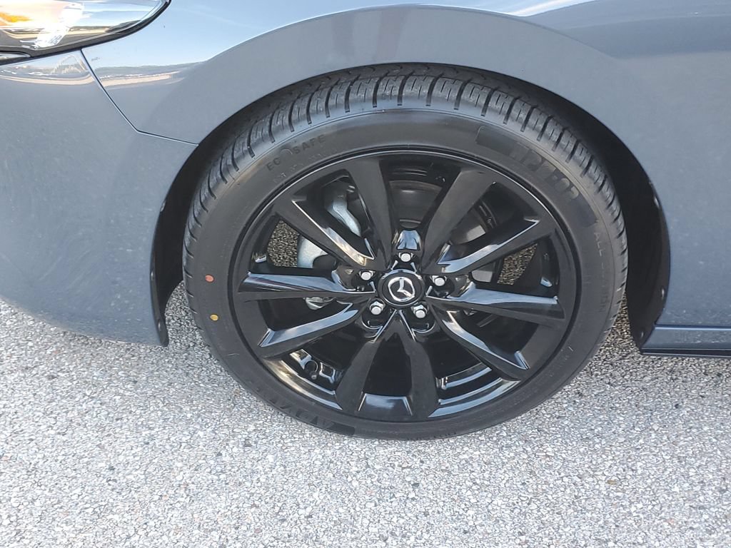 Used 2022 MAZDA MAZDA3 s FWD image 13