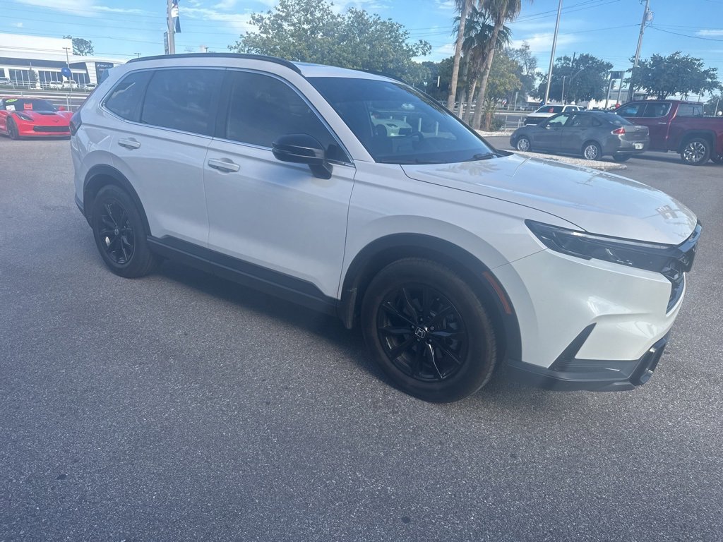 Used 2025 Honda CR-V Sport image 1