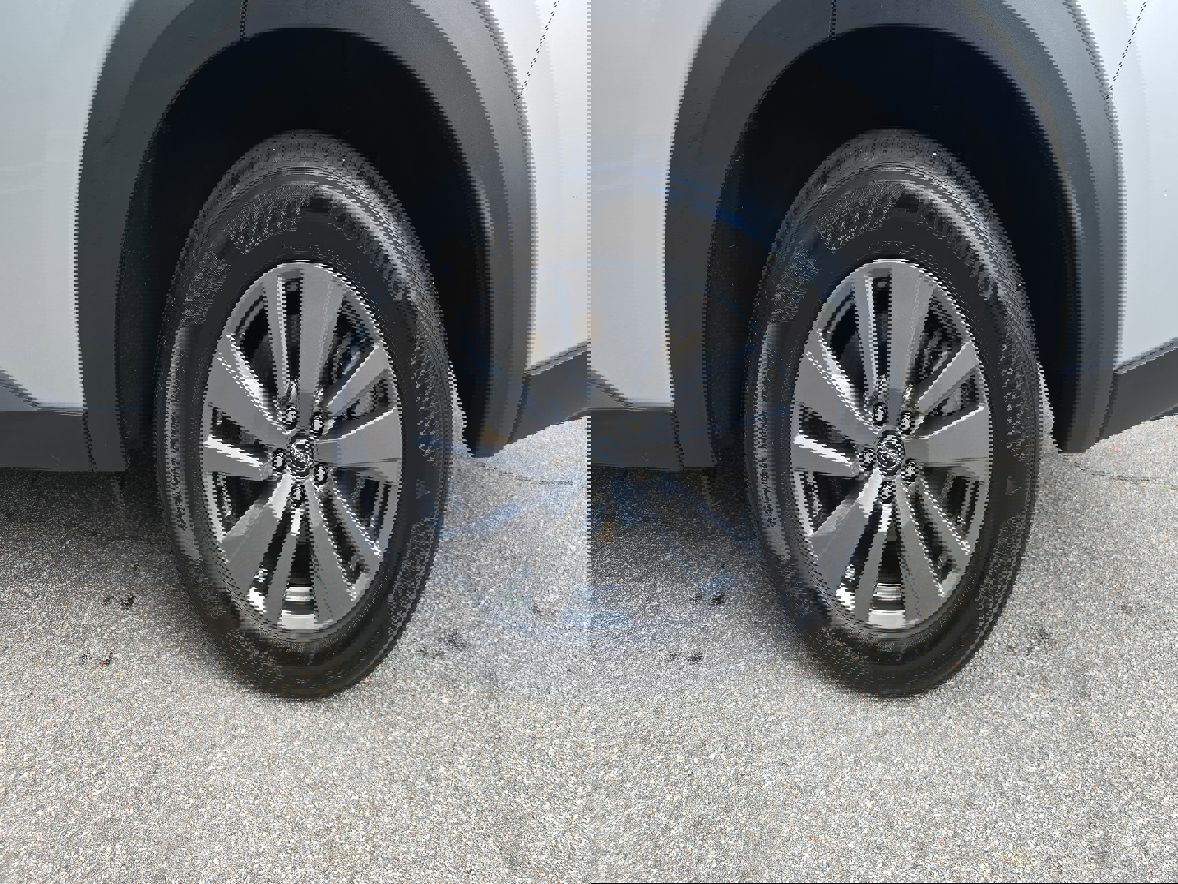 Used 2024 Nissan Pathfinder SV image 31