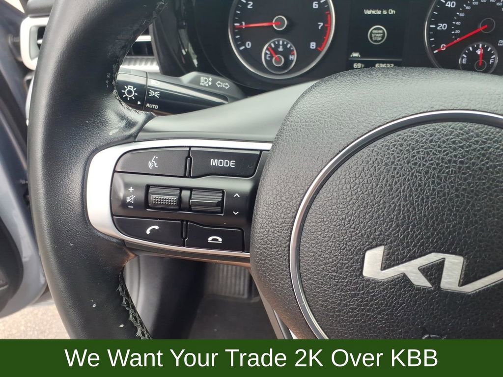 Used 2022 Kia K5 LXS image 21
