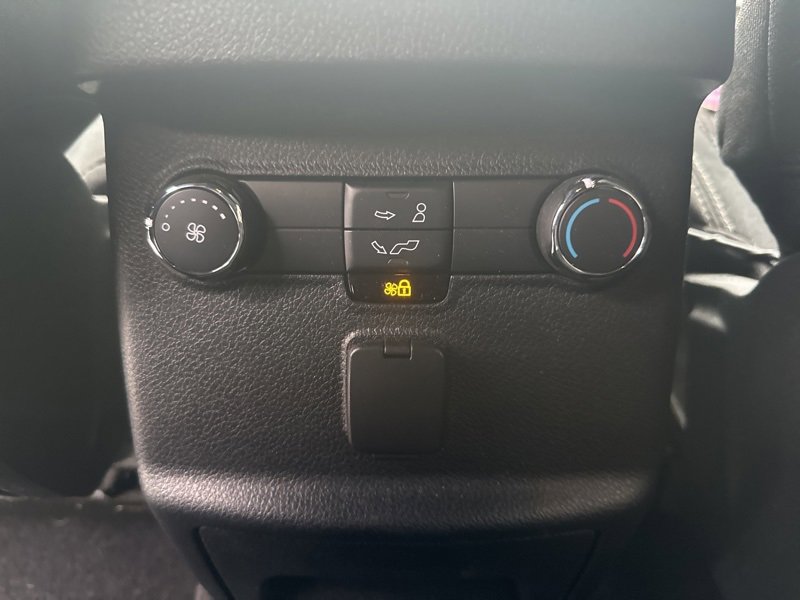 Used 2019 Ford Explorer XLT image 22