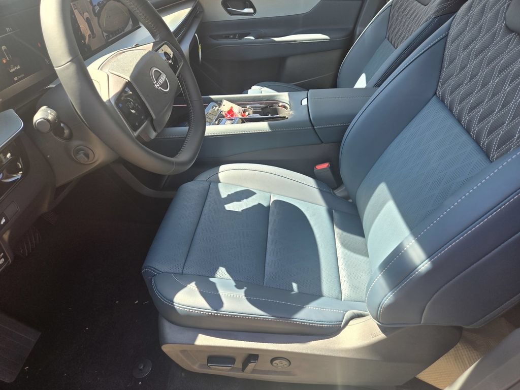 New 2026 Nissan Murano Platinum w/ Cargo Package AWD/4WD image 11
