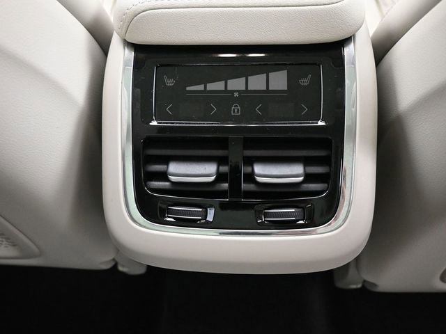 New 2026 Volvo XC60 B5 Ultra w/ Protection Package Premier image 34