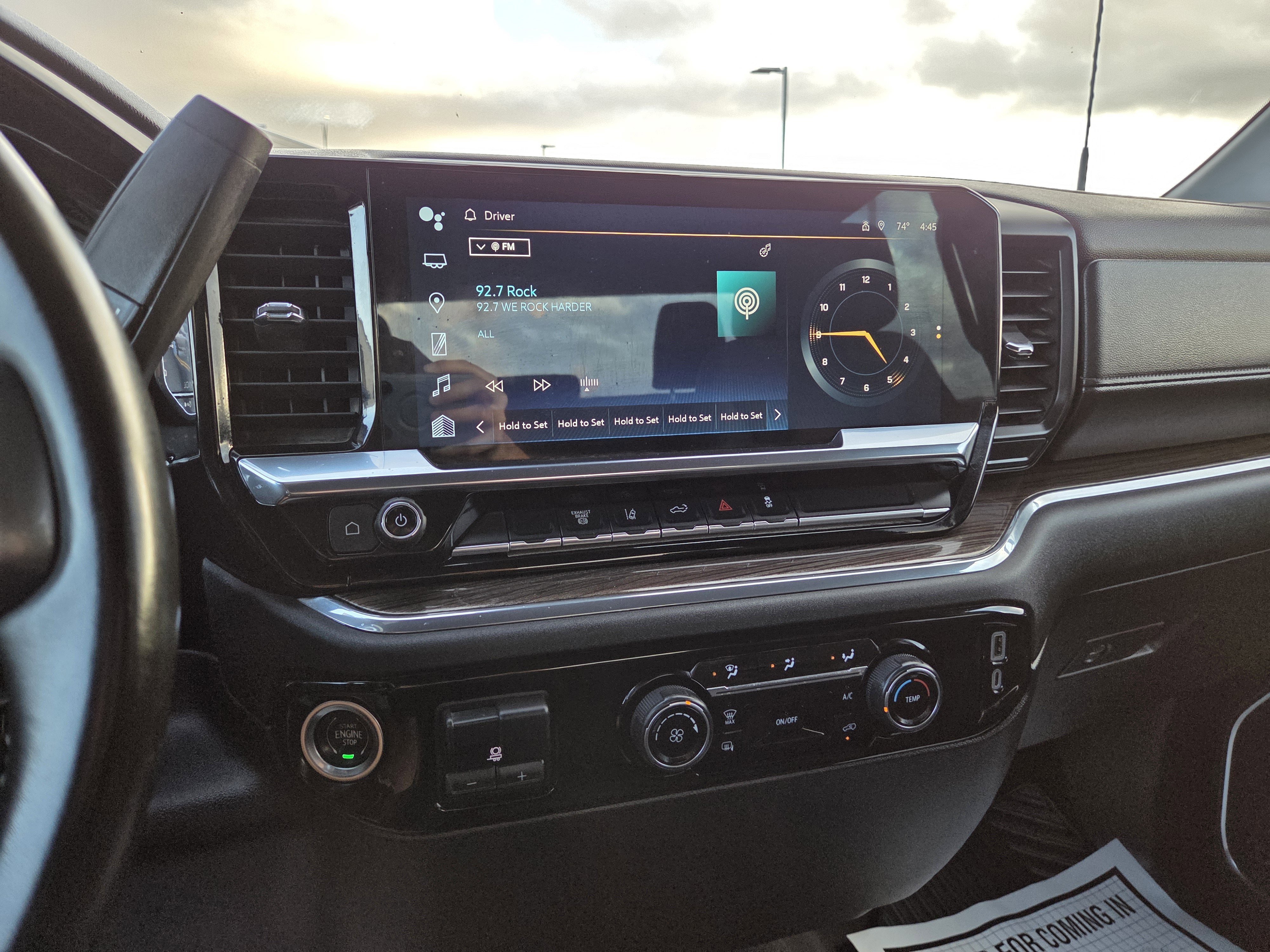 Used 2024 Chevrolet Silverado 2500 LT image 37